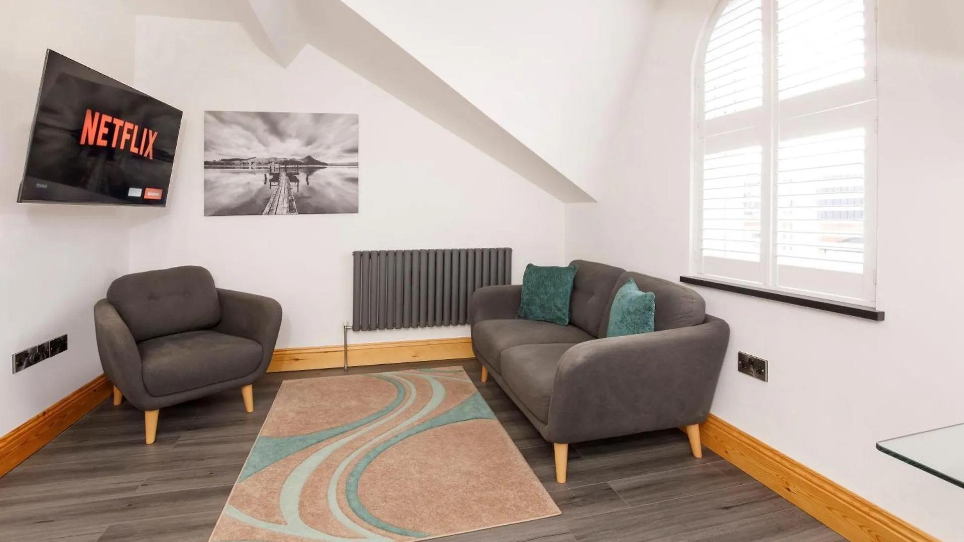 The Hideaway At The Lawrence Apartments York